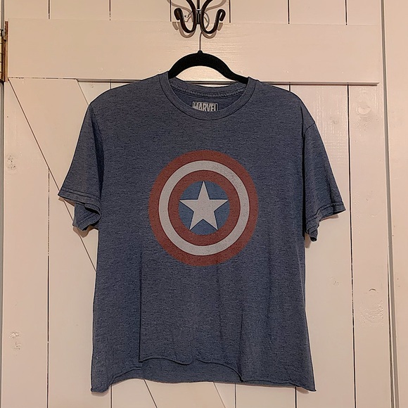 Marvel Tops - Captain America Cropped Baby Tee Cutoff Crop Top T-Shirt Logo Tee Patriotic